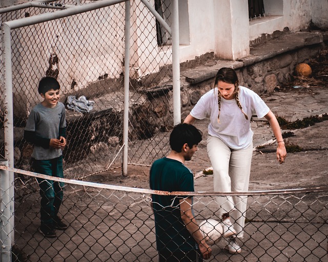 华体会入口：薩比策披15號球衣掀話題！歐冠奪冠功勛舊主維迪奇布魯姆奎斯特、比利時貝克漢姆都穿過這背號.